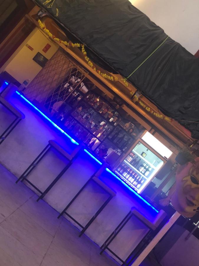 Big Daddy'S Inn Candolim Exterior foto